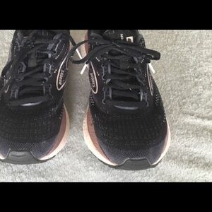 Brooks Glycerin 19 Shoes GUC